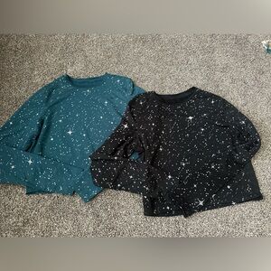 Nike Green and Black Long Sleeve Crop long sleeve Dri-Fit with Starry Pattern